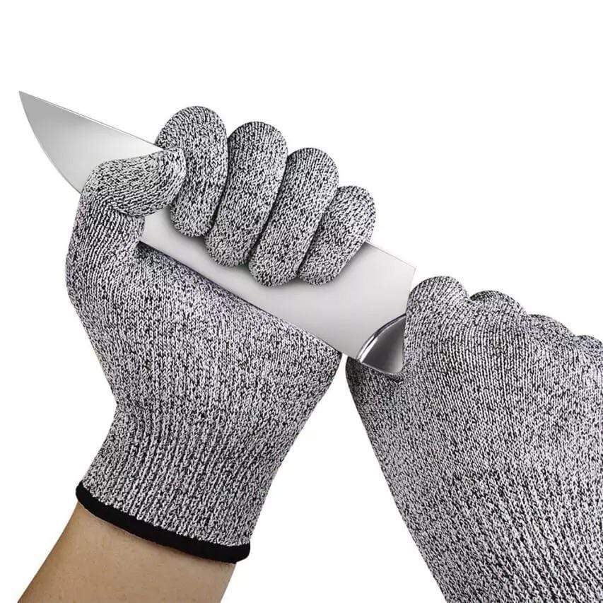 Hands with Kitchen Cut Resistant Gloves - Level 5 Protection - Image 6